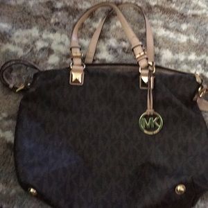 Michael Kors shoulder bag/work bag/diaper bag